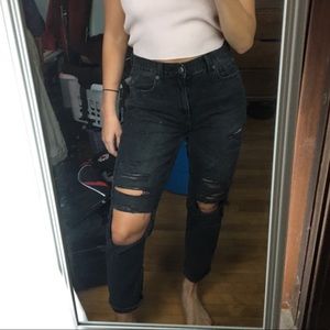 Black Distressed American Eagle Jeans